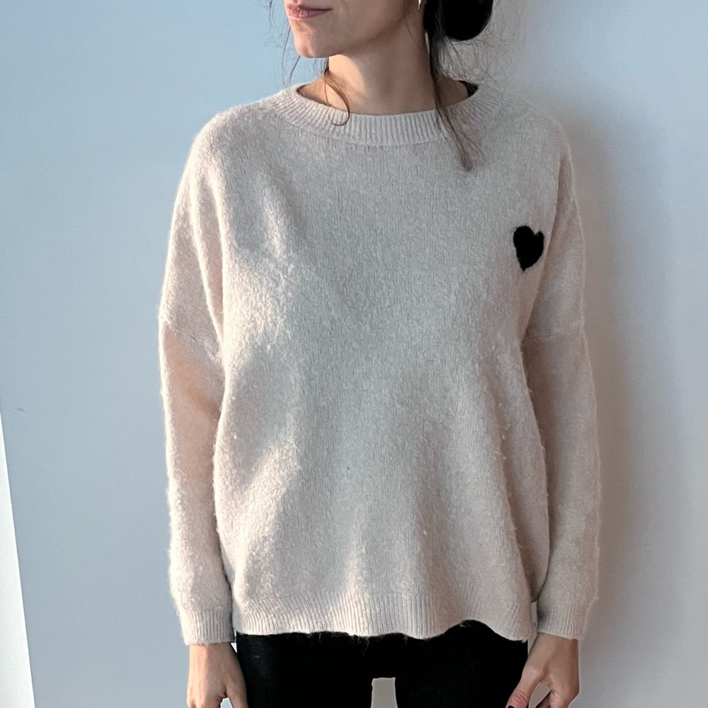 Sweater - Picture 5 of 5
